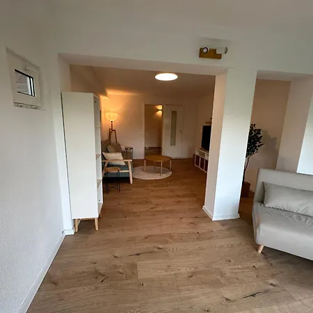 Zentrale Lage Zu Koeln Mitten In Der Natur! Bergisch Gladbach