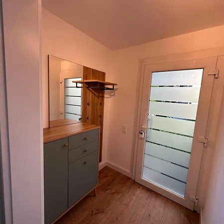 Zentrale Lage Zu Koeln Mitten In Der Natur! *