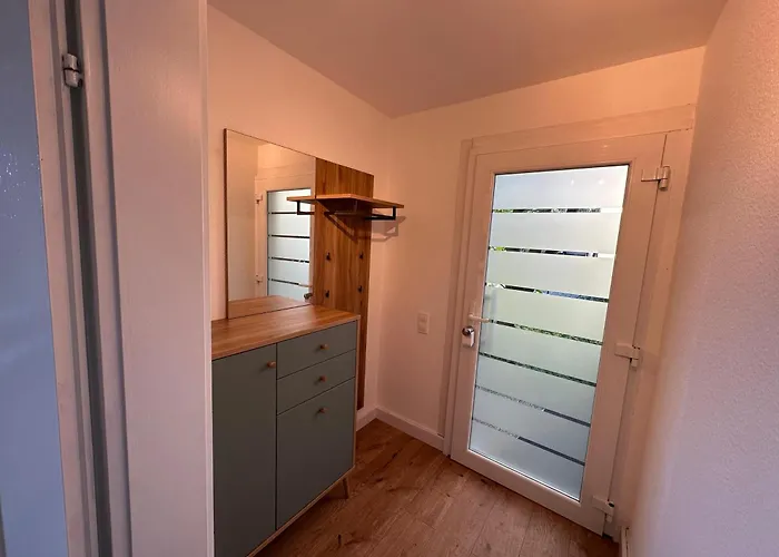 Zentrale Lage Zu Koeln Mitten In Der Natur! *